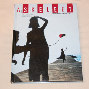 Askeleet Uskontoa luokille 7-9